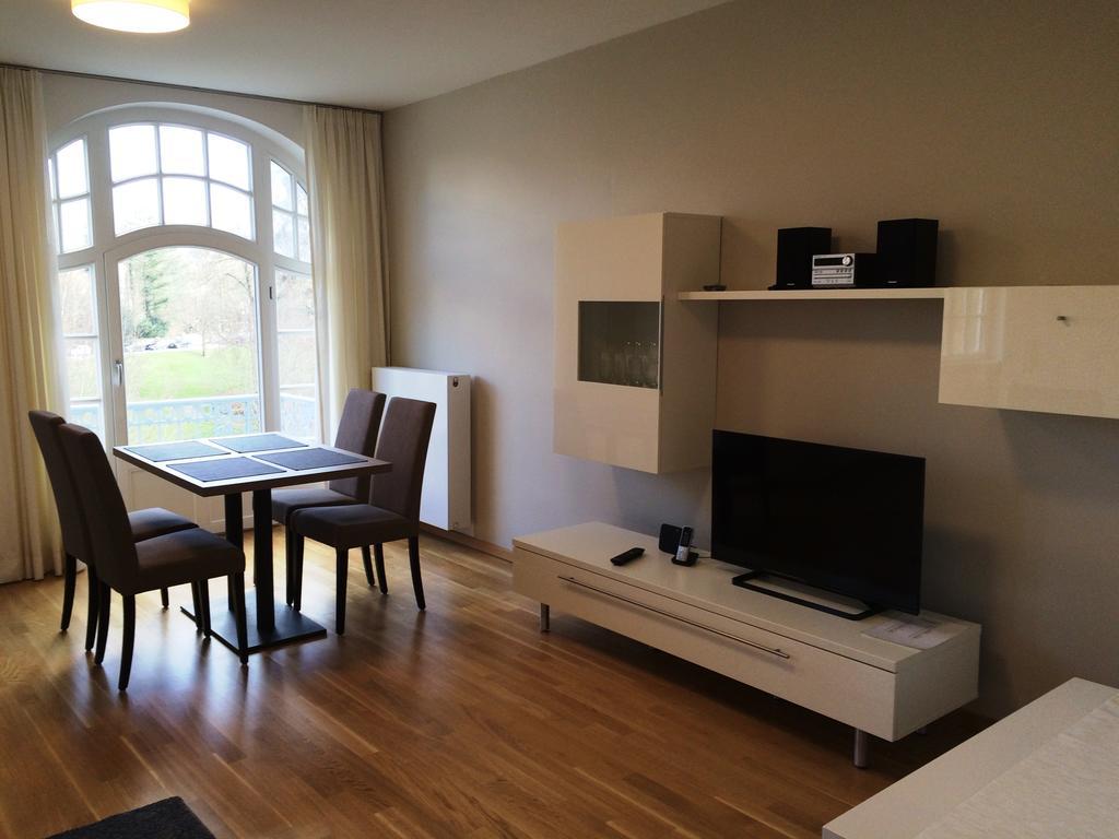 Appartements Am Kurpark バート・ピルモント エクステリア 写真